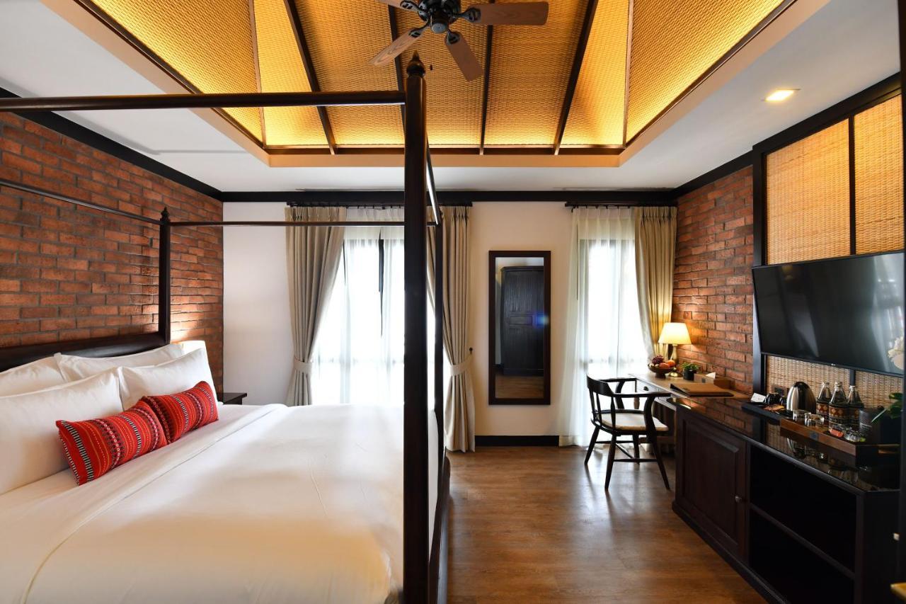 El Barrio Lanna Chiang Mai Exterior foto