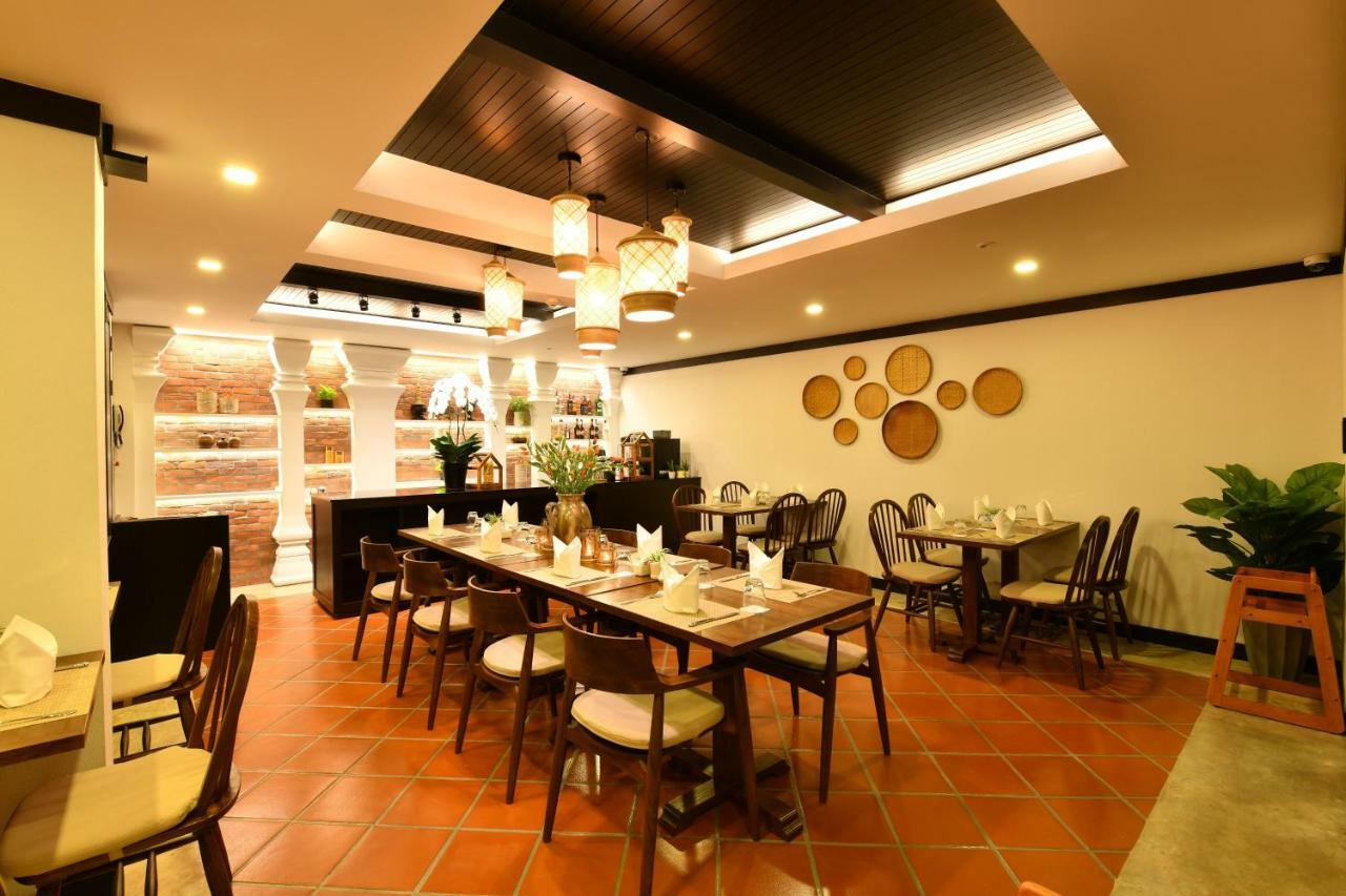 El Barrio Lanna Chiang Mai Exterior foto