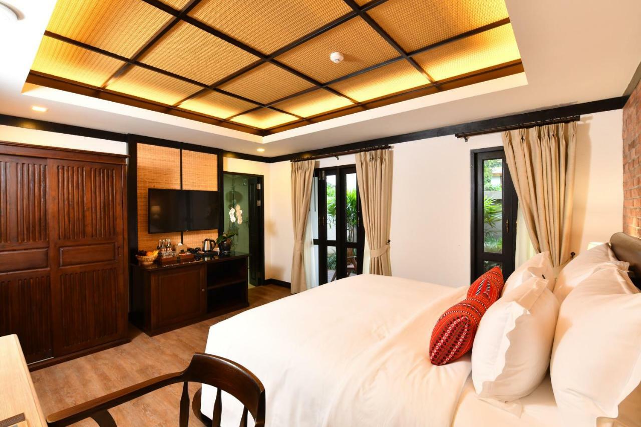 El Barrio Lanna Chiang Mai Exterior foto
