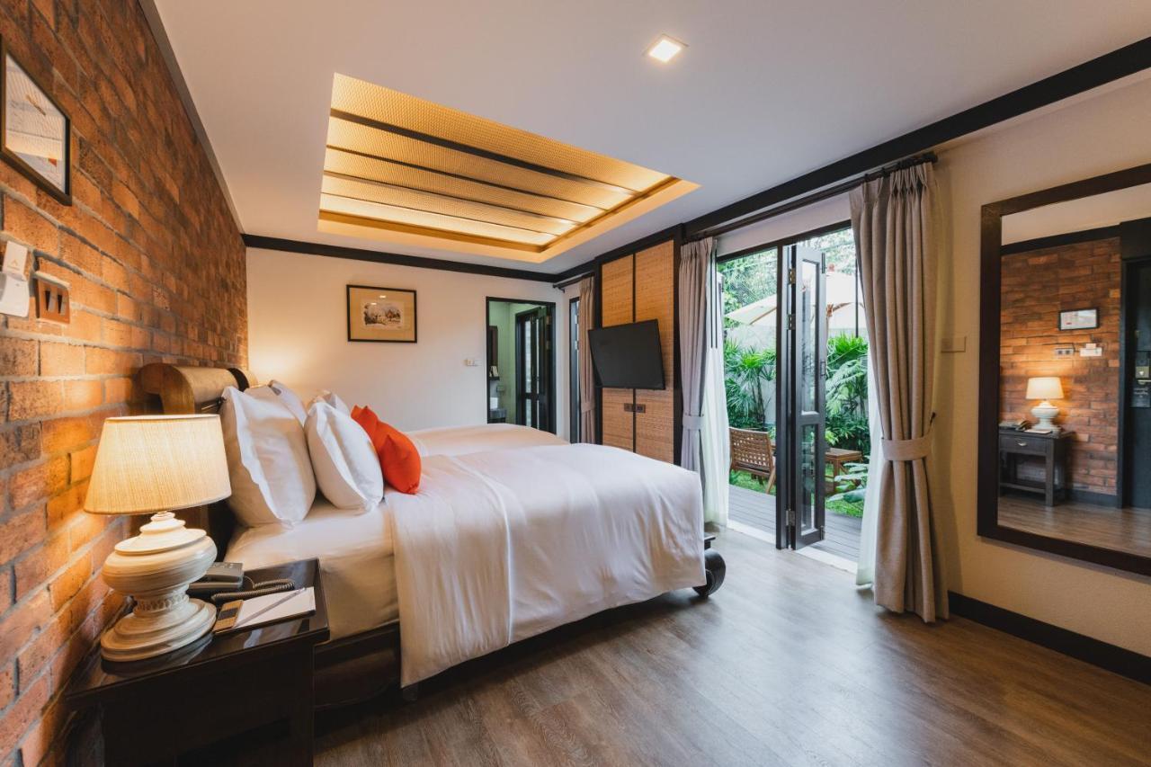 El Barrio Lanna Chiang Mai Exterior foto