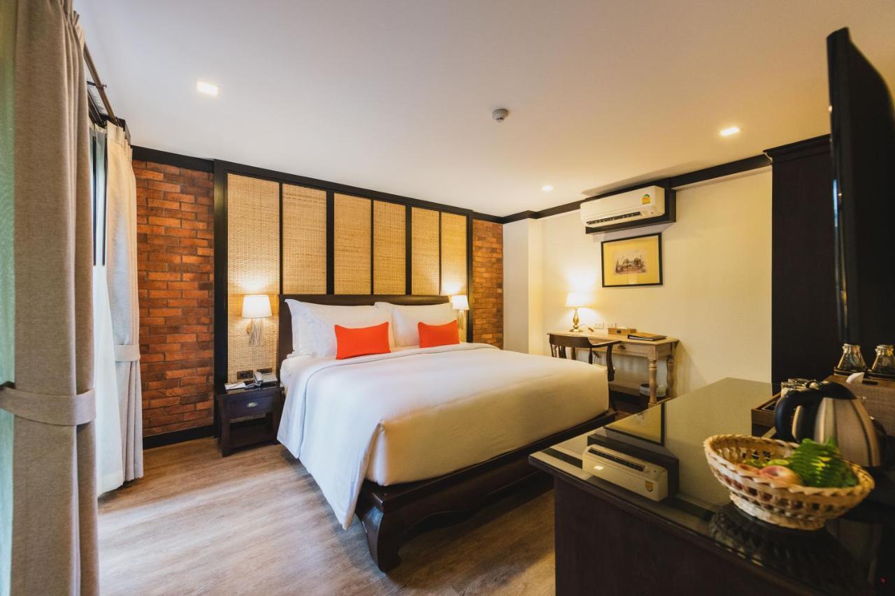 El Barrio Lanna Chiang Mai Exterior foto